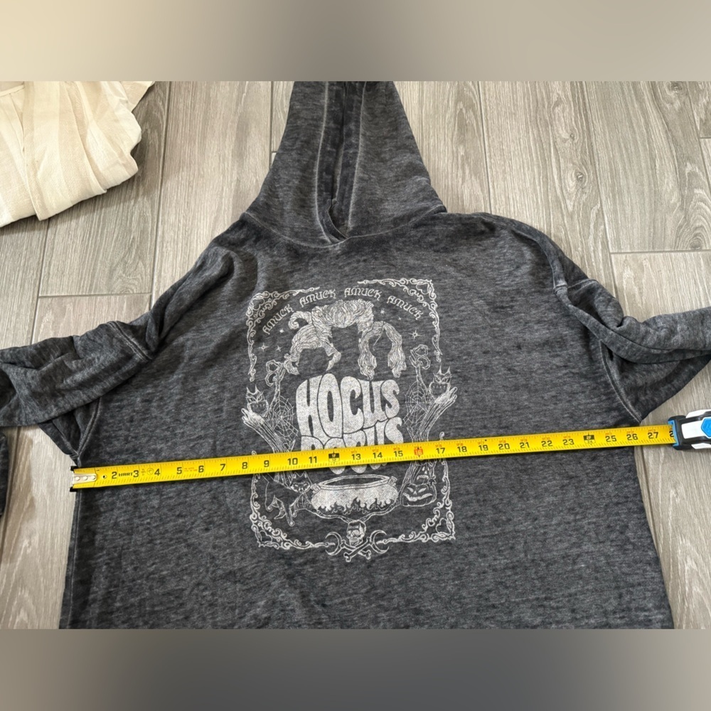 Disney Hocus Pocus|Gray wash lightweight sweatshirt in boho graphic•••plus size - Picture 11 of 11